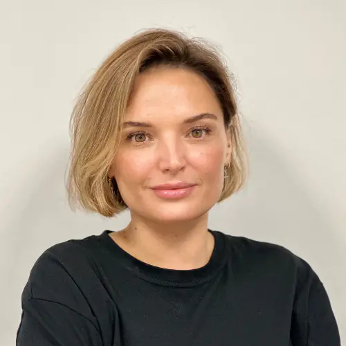 Элен Шагарова